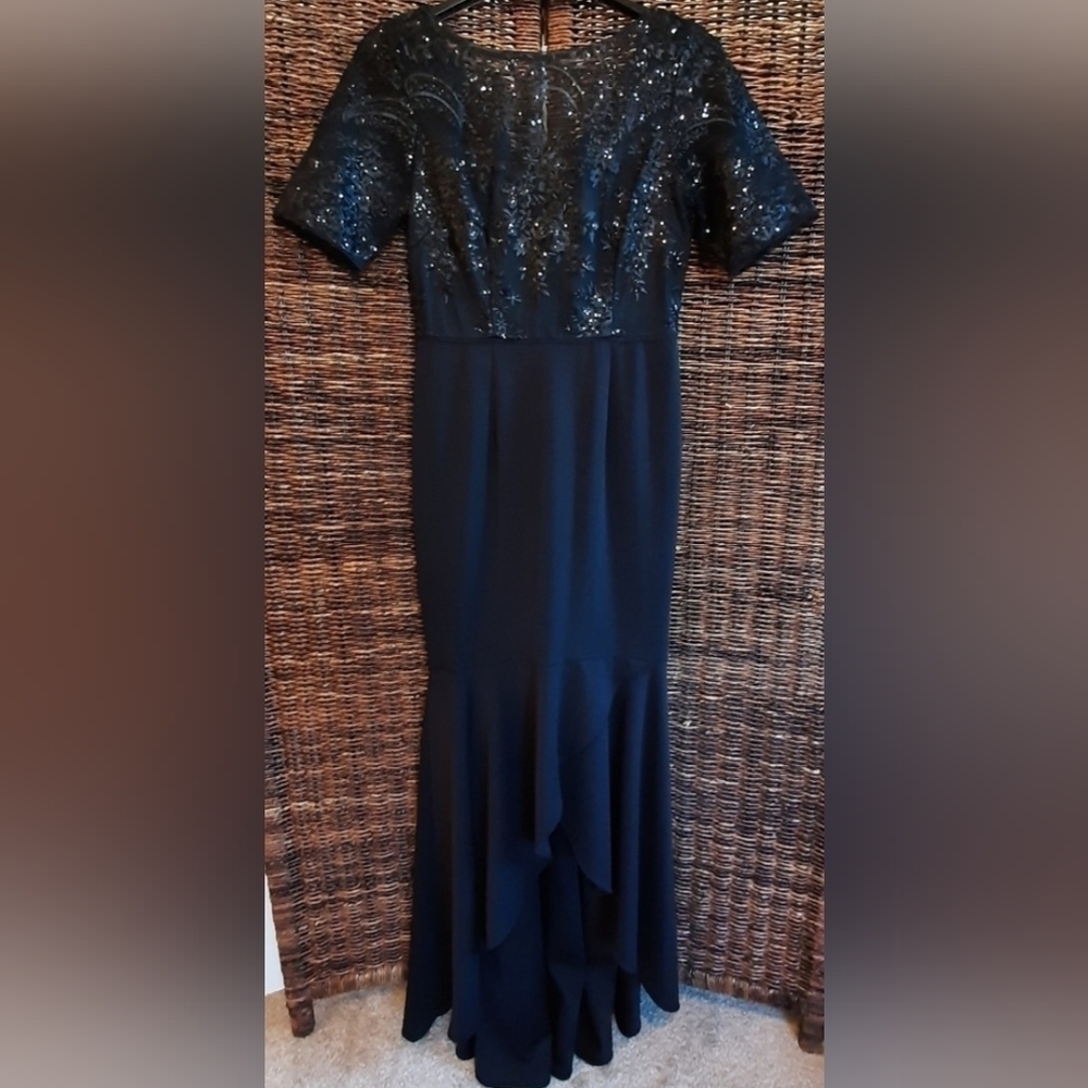 Adrianna Papell Embellished Maxi Dress 4 Black Sequins Mermaid Sheer Panels